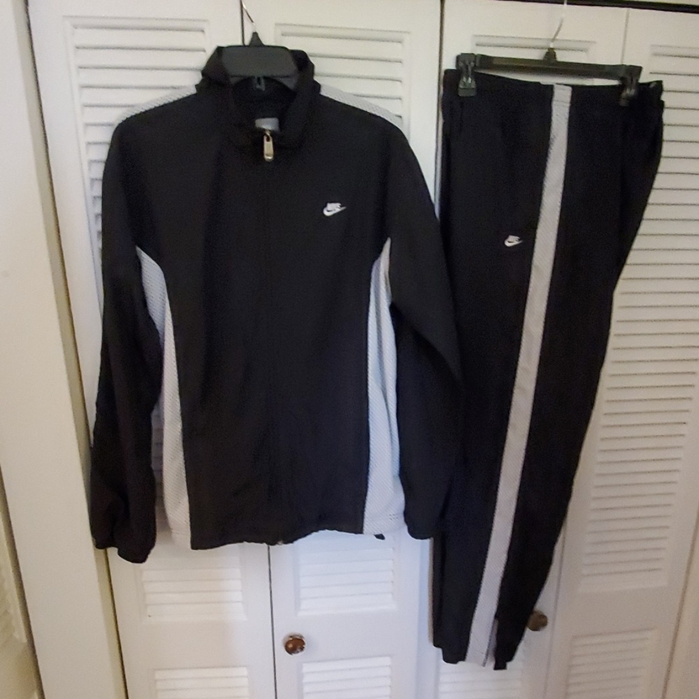 Nike track suit  LG jacket MED pants